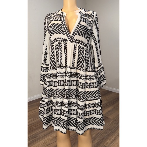 Anthropologie Devotion Twins Embroidered Ella Tunic Dress Black & White  Size S